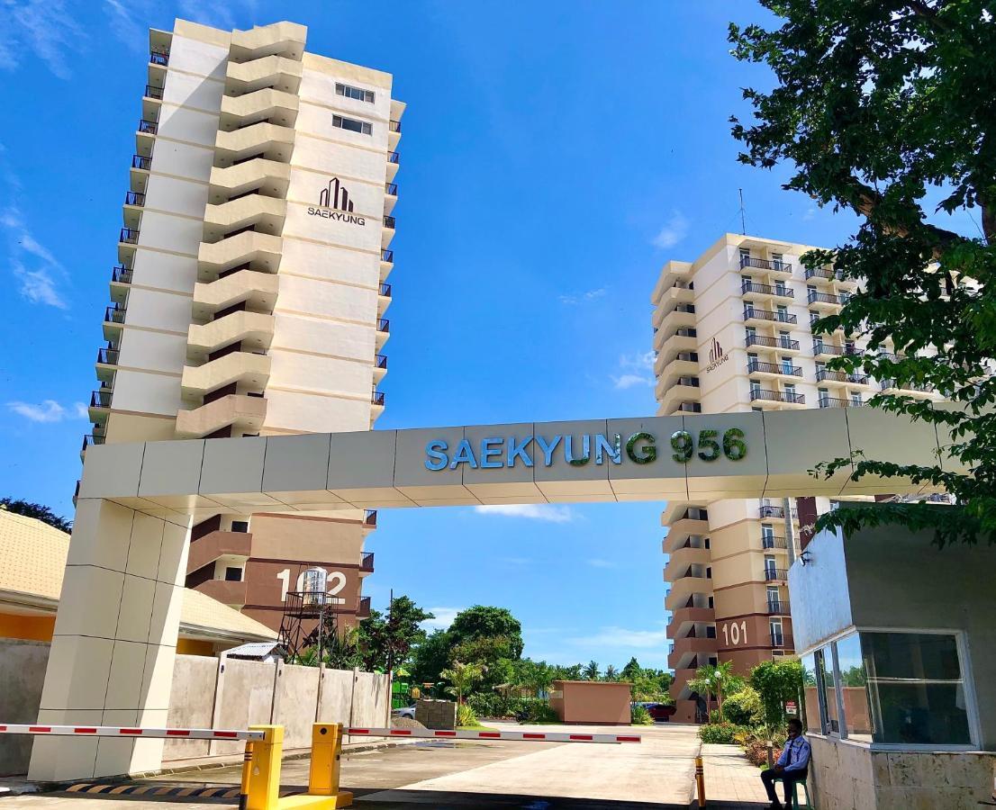 Condo W/ Balcony Near Mactan International Airport Мактан Екстериор снимка