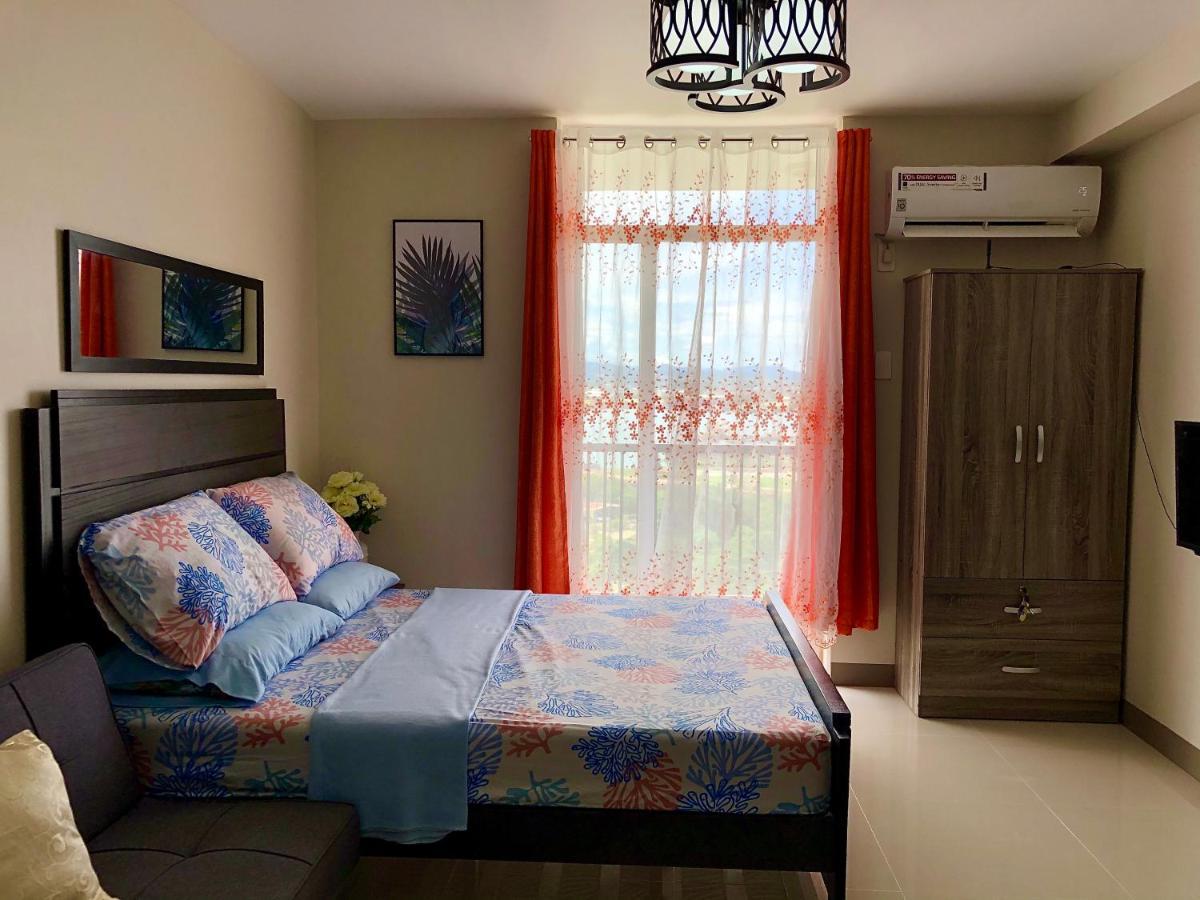 Condo W/ Balcony Near Mactan International Airport Мактан Екстериор снимка