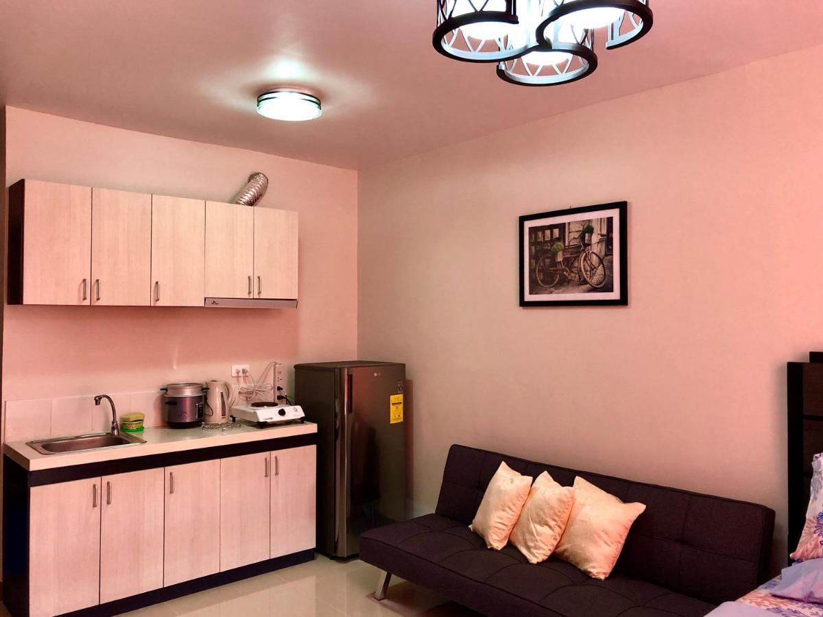 Condo W/ Balcony Near Mactan International Airport Мактан Екстериор снимка
