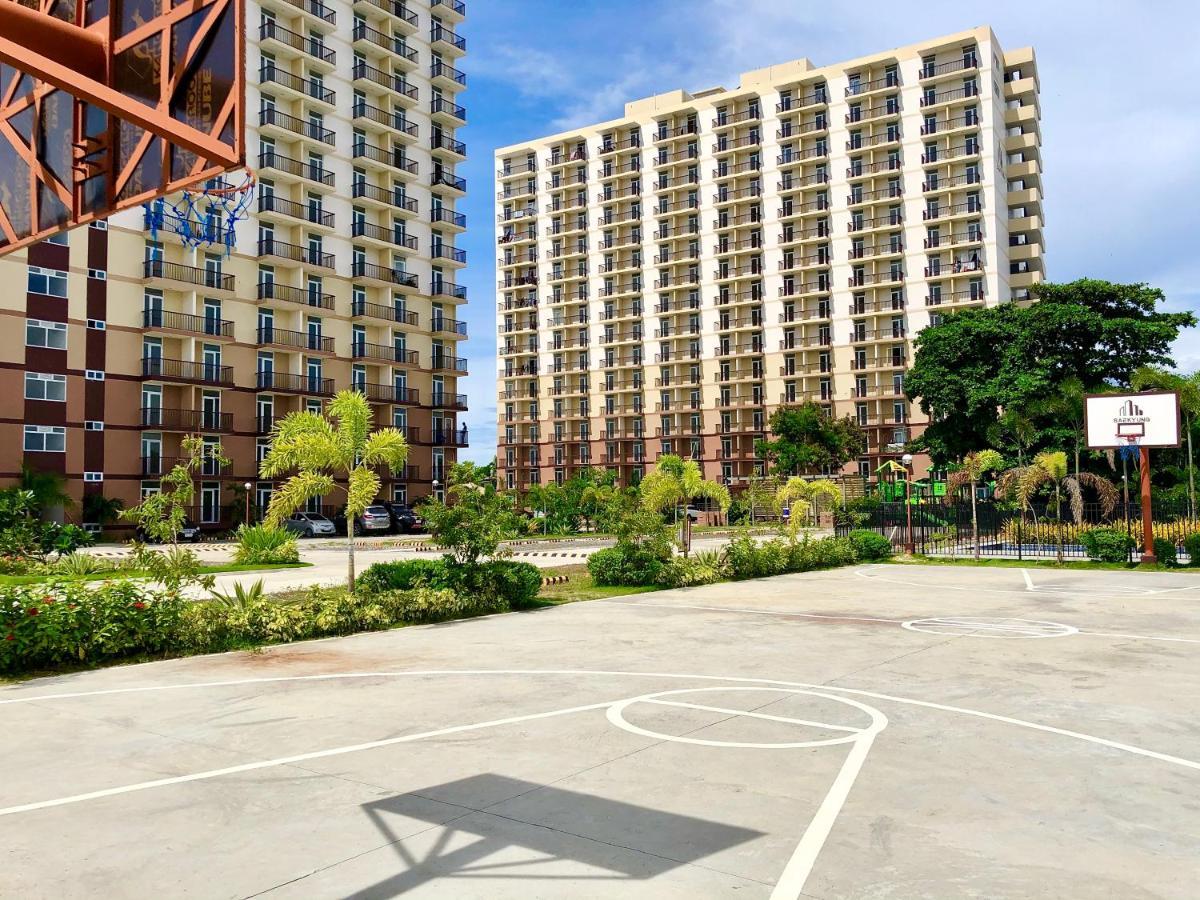 Condo W/ Balcony Near Mactan International Airport Мактан Екстериор снимка