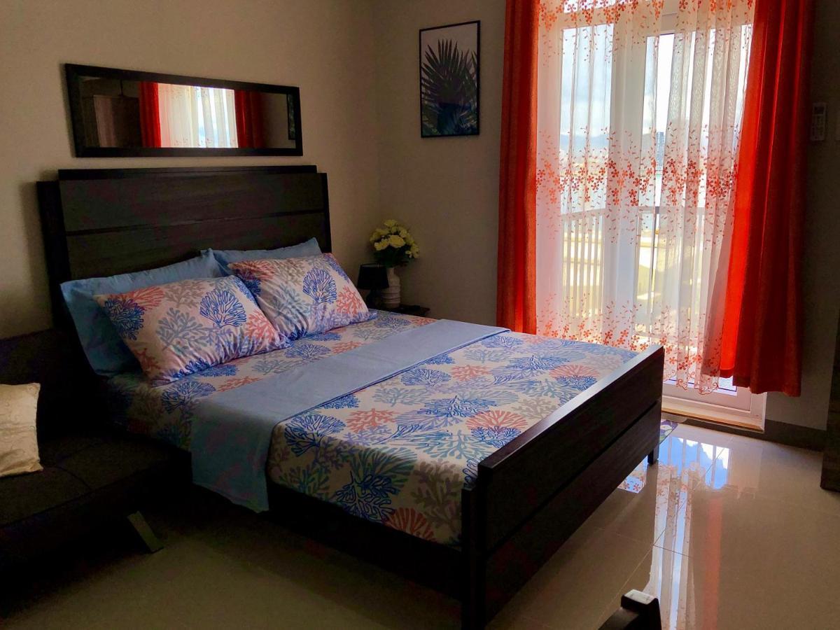 Condo W/ Balcony Near Mactan International Airport Мактан Екстериор снимка